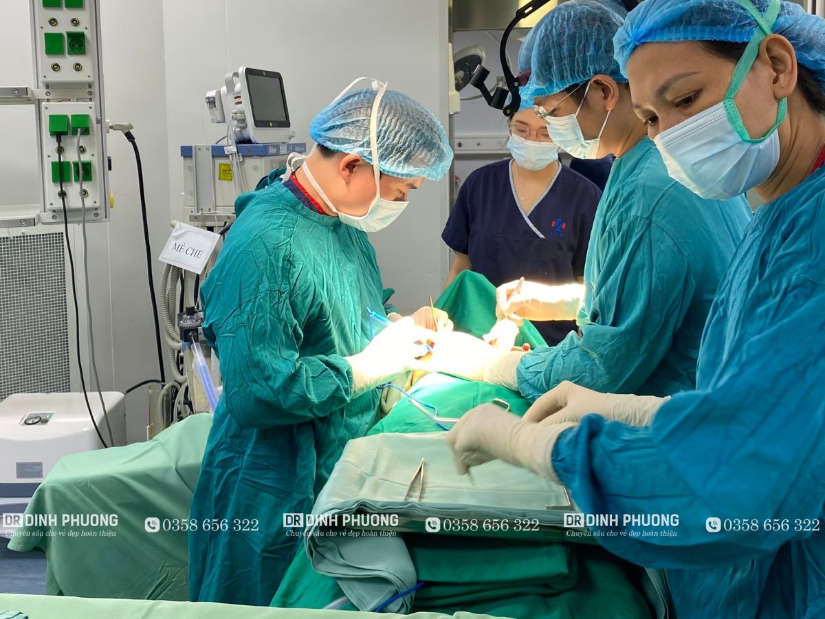 Các bước phẫu thuật nâng ngực chuẩn y khoa tại Dr. Trần Đình Phượng